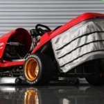 Машины-монстры: Mean Mower V2 — газонокосилка компании Honda, способная разгоняться быстрее 240 км/ч